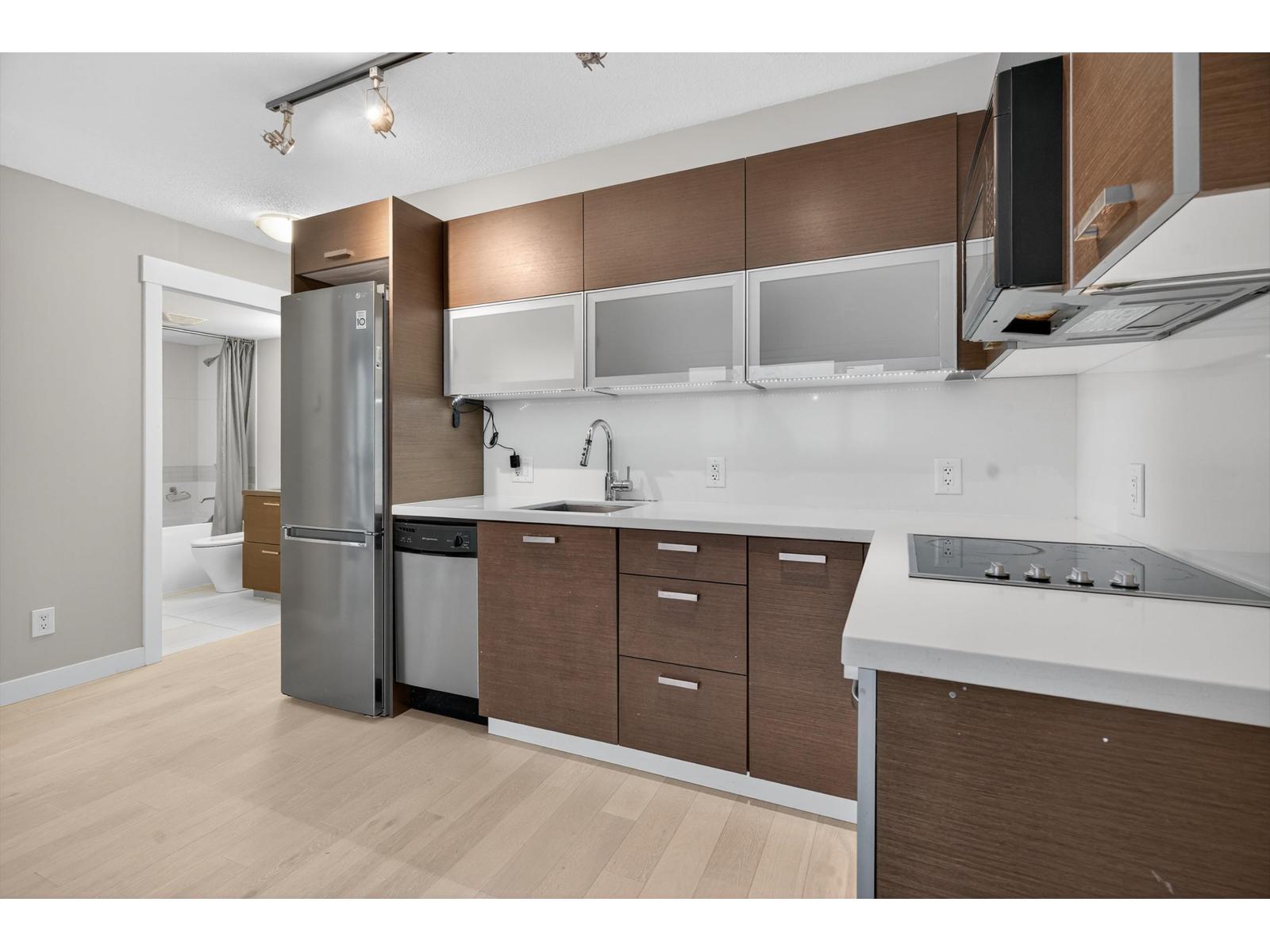 1105 10777 University Drive, Surrey, British Columbia V3T 0E6 - Photo 12 - R3060811