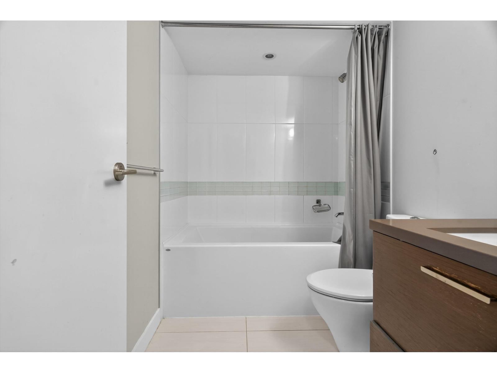 1105 10777 University Drive, Surrey, British Columbia V3T 0E6 - Photo 24 - R3060811