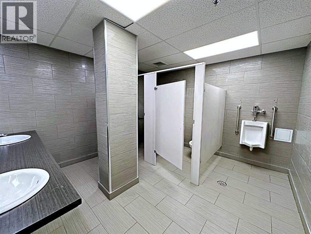 Lower, 10006 Macdonald Avenue, Fort Mcmurray, Alberta  T9H 1S8 - Photo 30 - A2193314