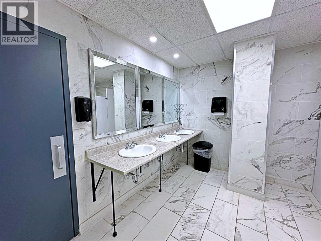 Lower, 10006 Macdonald Avenue, Fort Mcmurray, Alberta  T9H 1S8 - Photo 26 - A2193314