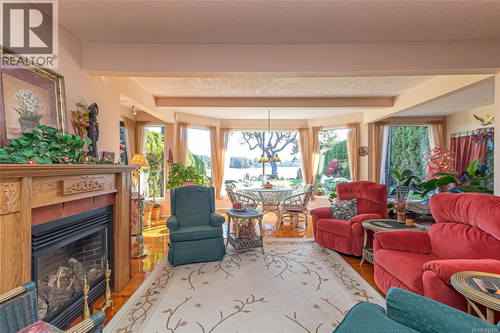 A 128 St. Giles St, View Royal, British Columbia  V8Z 5E5 - Photo 10 - 1018256