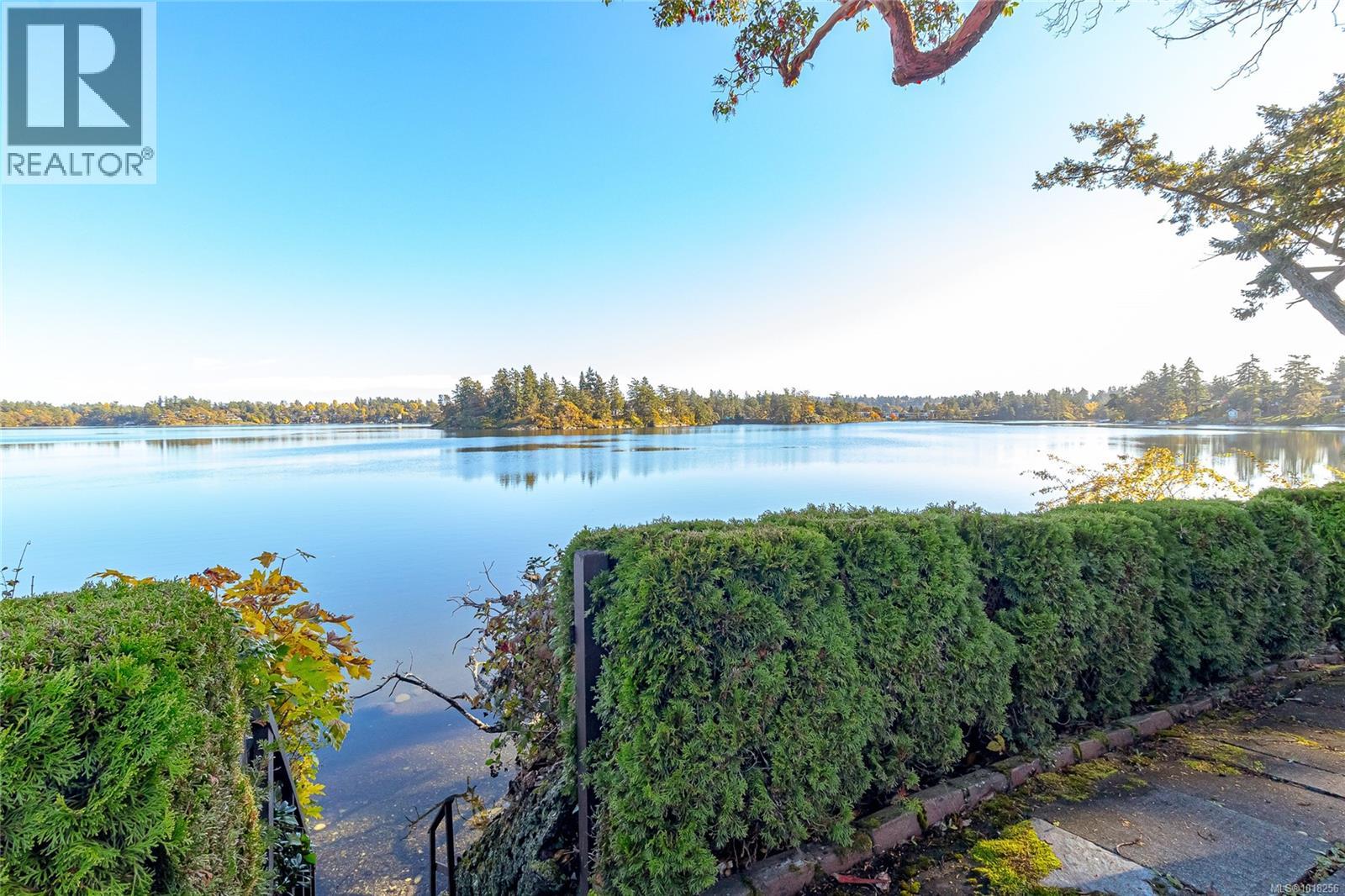 A 128 St. Giles St, View Royal, British Columbia  V8Z 5E5 - Photo 44 - 1018256