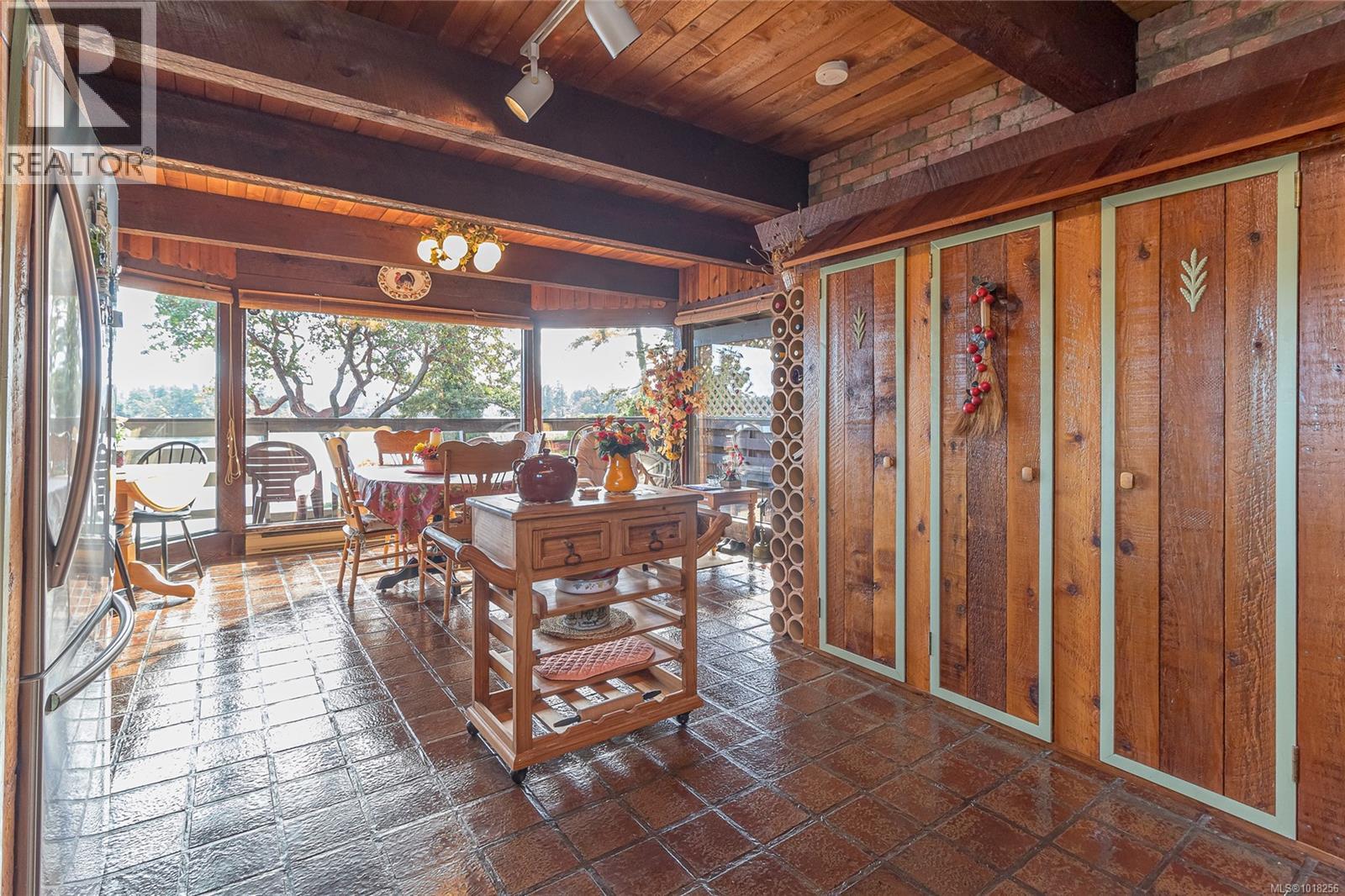 A 128 St. Giles St, View Royal, British Columbia  V8Z 5E5 - Photo 18 - 1018256
