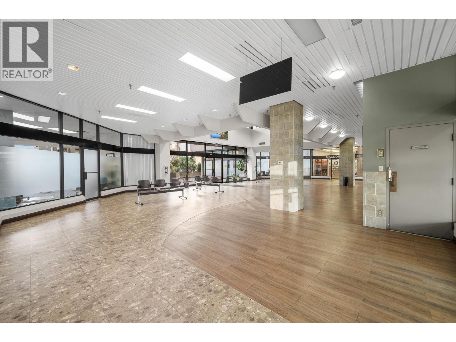 730 943 W Broadway, Vancouver, British Columbia  V5Z 4E1 - Photo 34 - C8065426