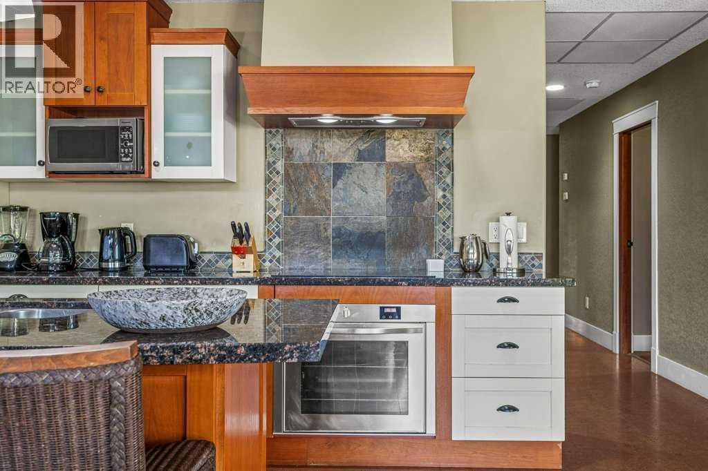 402 D,e,f, 191 Kananaskis Way, Canmore, Alberta  T1W 0A3 - Photo 19 - A2266057
