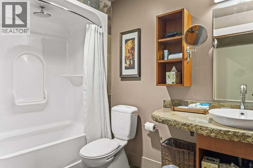 402 D,e,f, 191 Kananaskis Way, Canmore, Alberta  T1W 0A3 - Photo 27 - A2266057