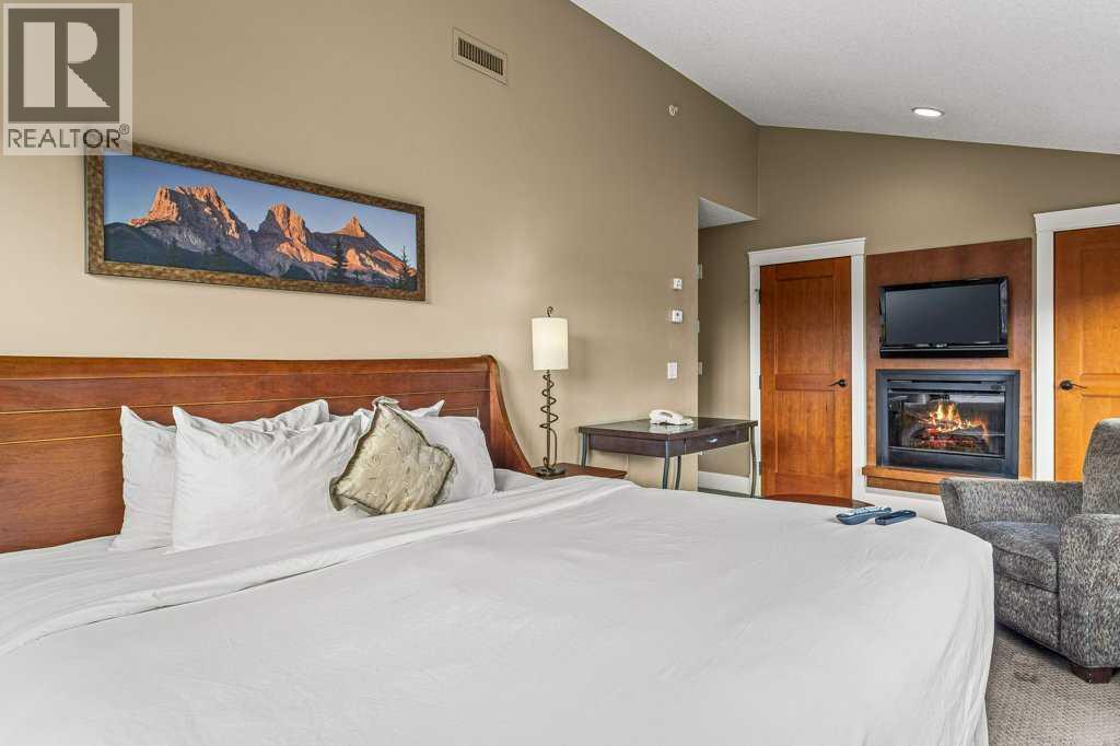 402 D,e,f, 191 Kananaskis Way, Canmore, Alberta  T1W 0A3 - Photo 35 - A2266057
