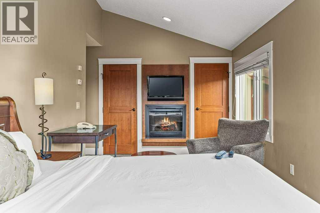 402 D,e,f, 191 Kananaskis Way, Canmore, Alberta  T1W 0A3 - Photo 37 - A2266057