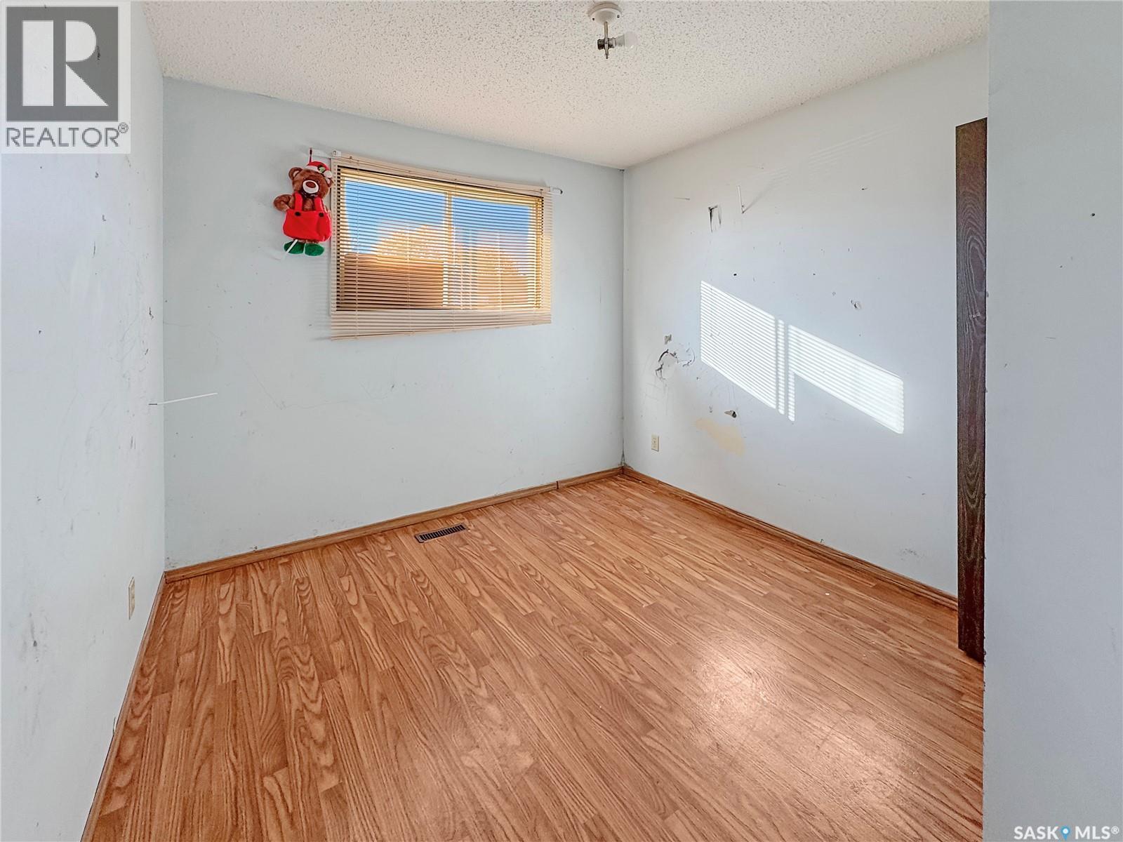 10918 Scott Drive, North Battleford, Saskatchewan  S9A 3L9 - Photo 7 - SK021588