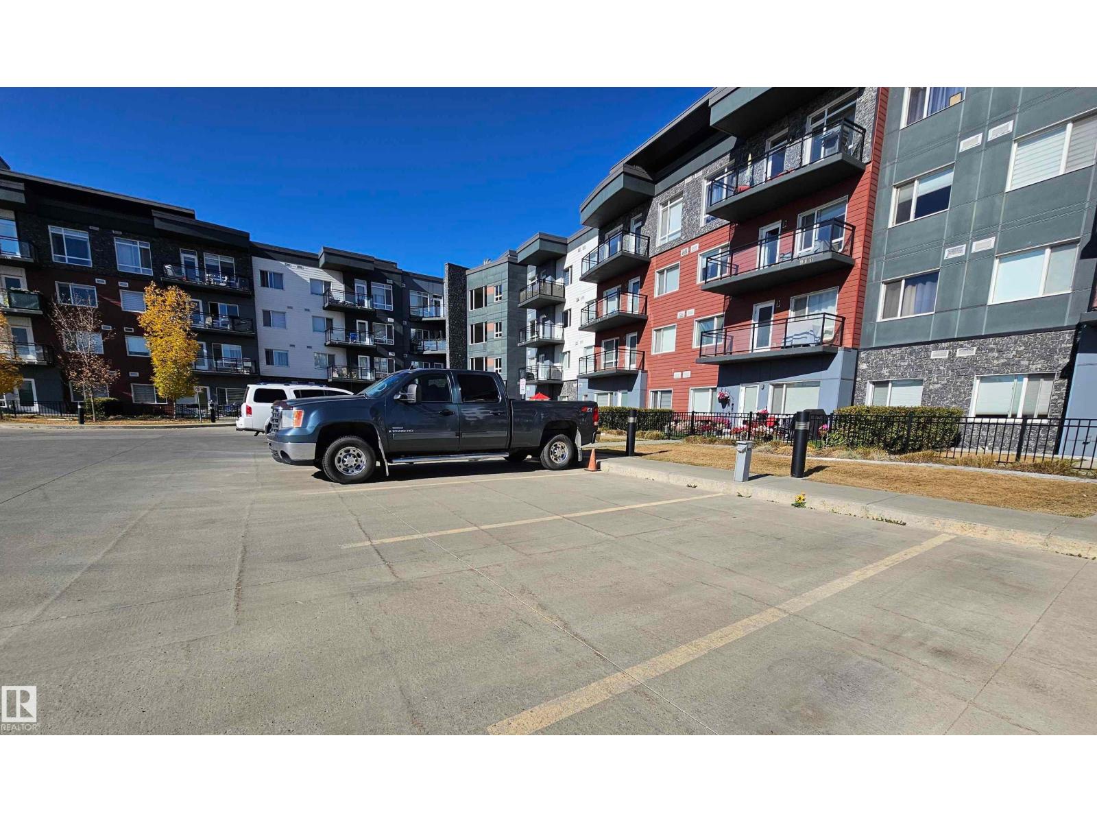 7508 Getty Gate Nw, Edmonton, Alberta  T5T 7E6 - Photo 2 - E4463464
