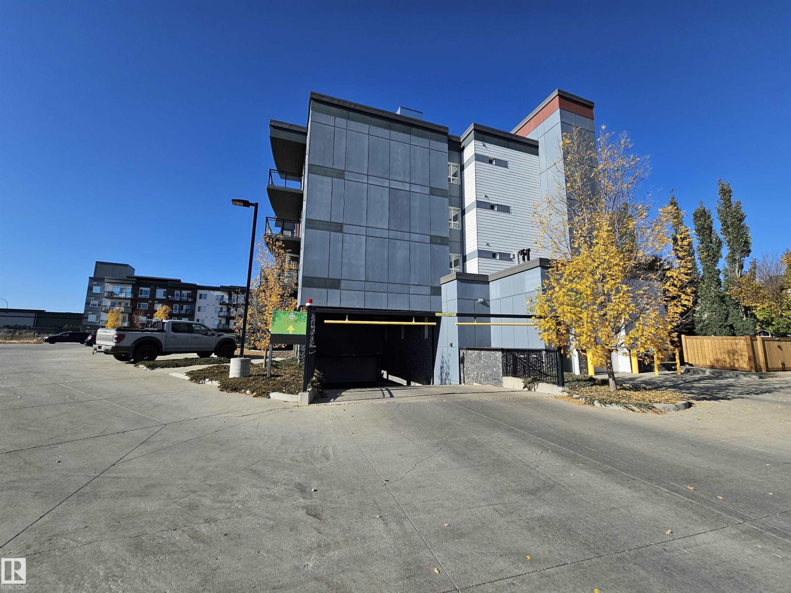 7508 Getty Gate Nw, Edmonton, Alberta  T5T 7E6 - Photo 3 - E4463464