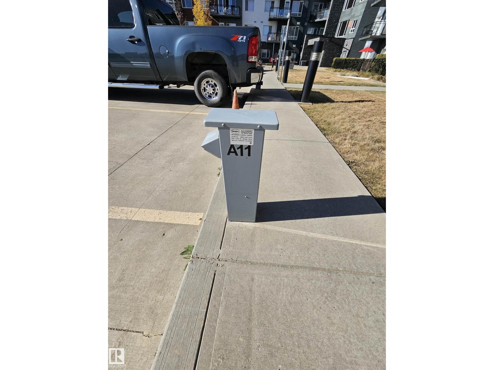 7508 Getty Green Gate Nw, Edmonton, Alberta  T5T 7E6 - Photo 4 - E4463465