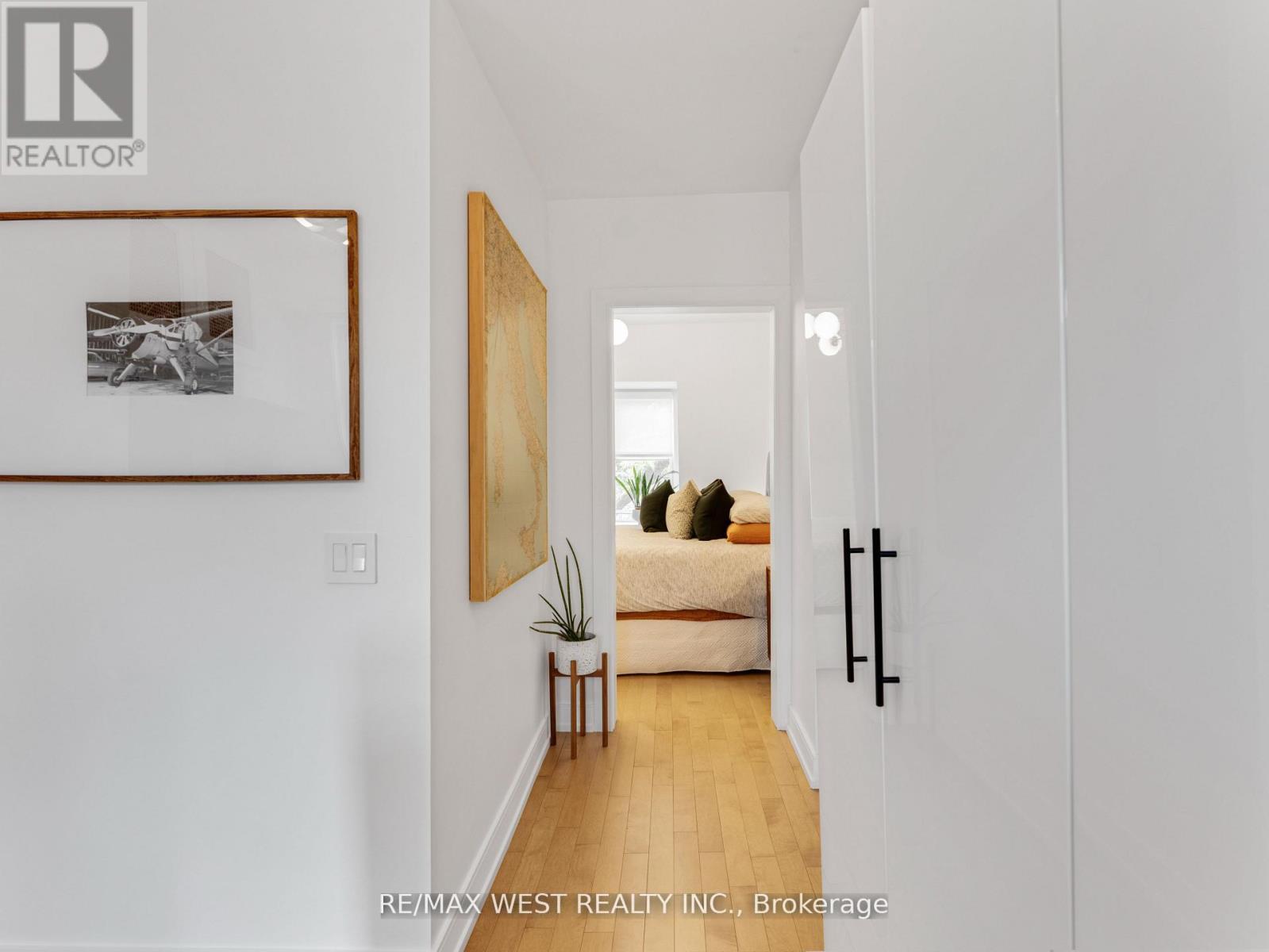 553 King Street E, Toronto, Ontario  M5A 1M5 - Photo 22 - C12481394