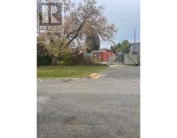 2775 DUFFERIN STREET, Toronto, Ontario