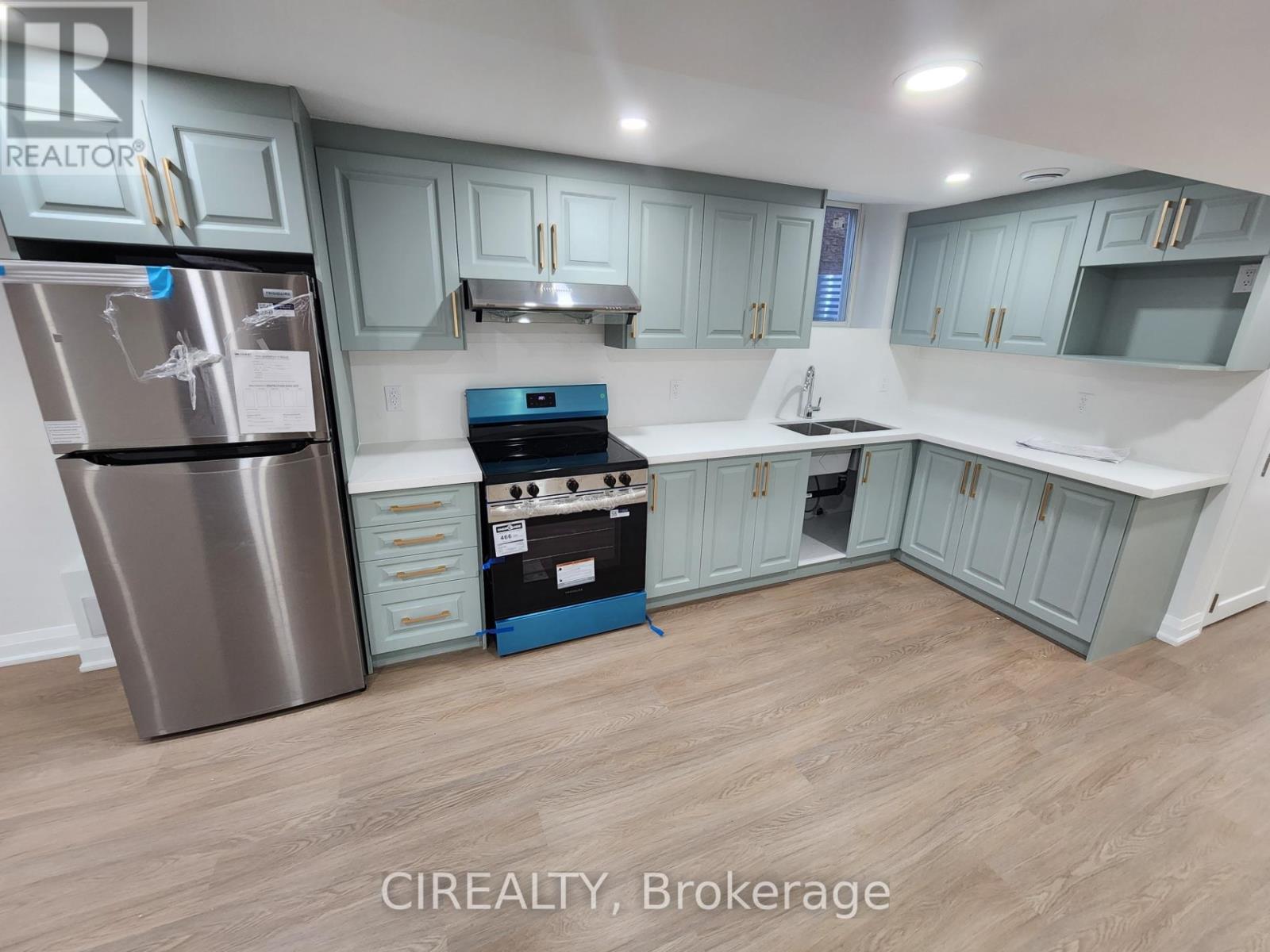 268 BONNIEGLEN BOULEVARD, Caledon, Ontario