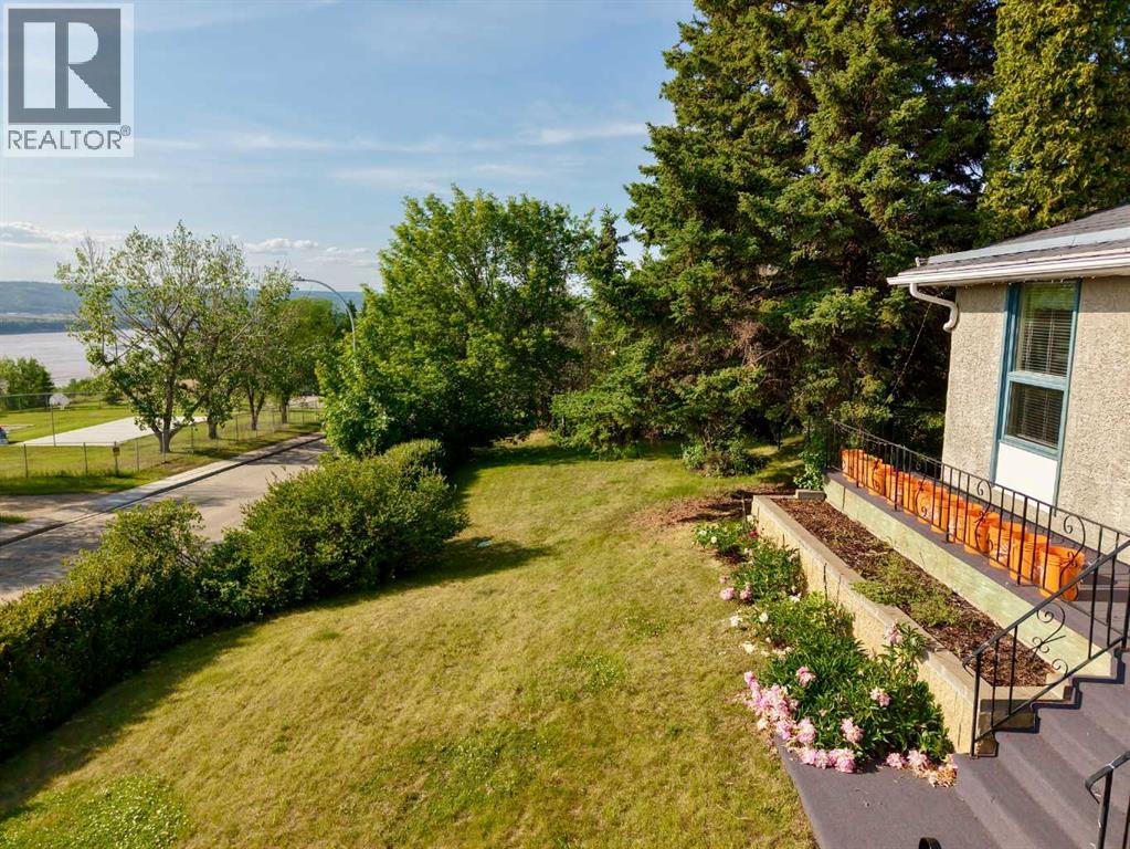 Property at 11113 103 Street image 4