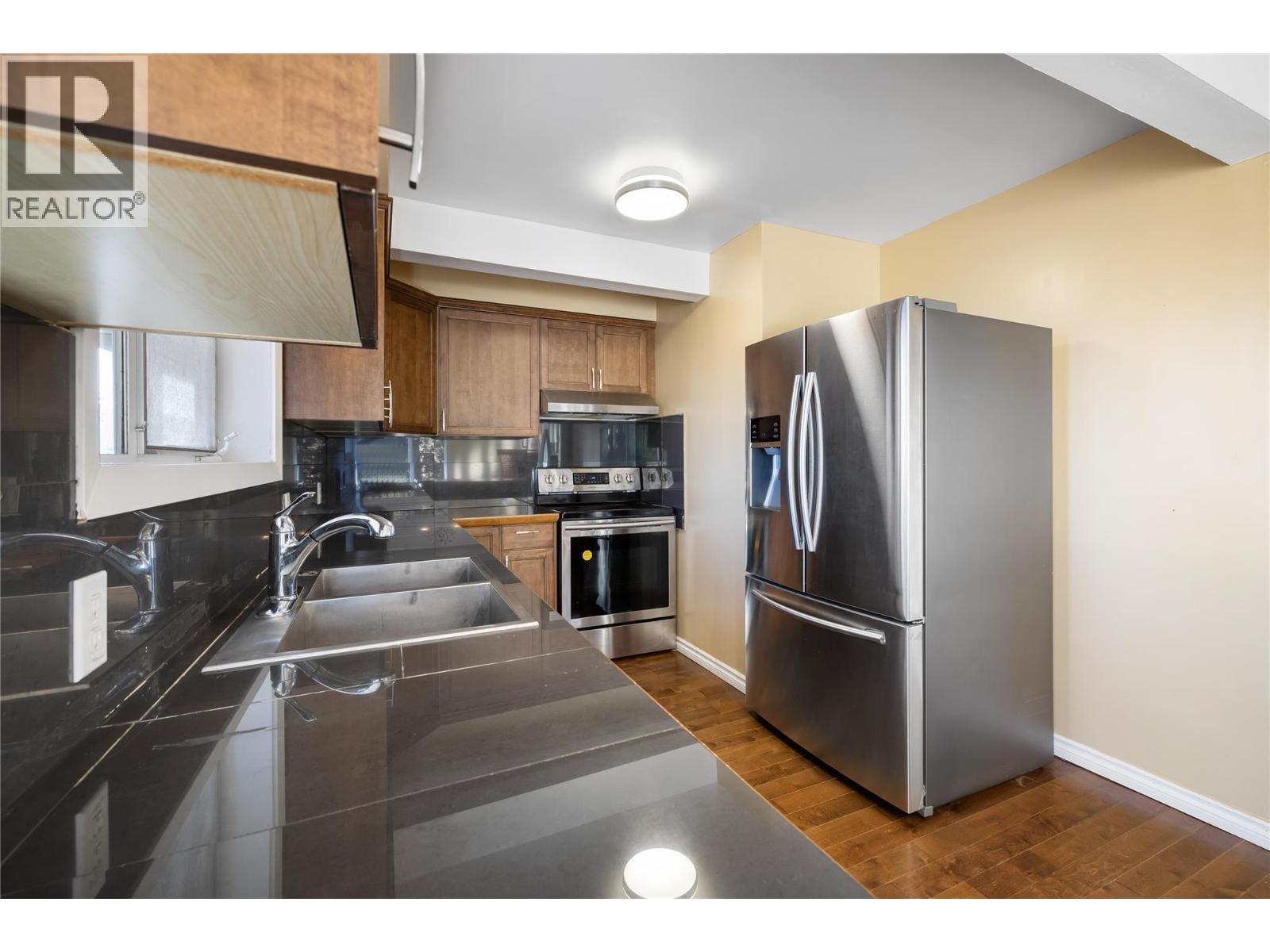 2424 Crawford Street, Creston, British Columbia  V0B 1G5 - Photo 13 - 10366708