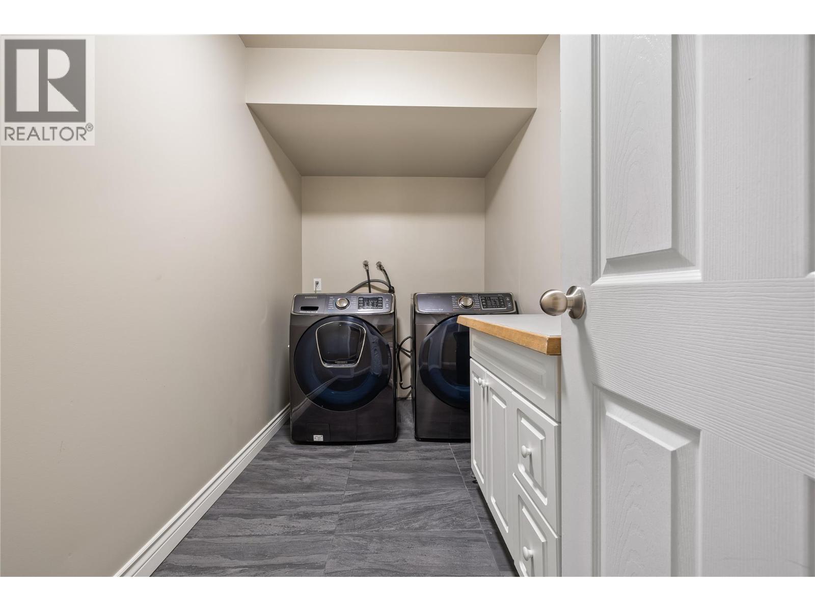 2424 Crawford Street, Creston, British Columbia  V0B 1G5 - Photo 48 - 10366708