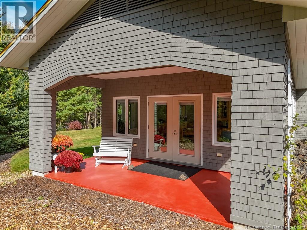 4 Bohnsack Street, Island View, New Brunswick  E3E 1A3 - Photo 4 - NB127324