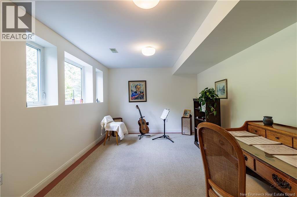 4 Bohnsack Street, Island View, New Brunswick  E3E 1A3 - Photo 40 - NB127324