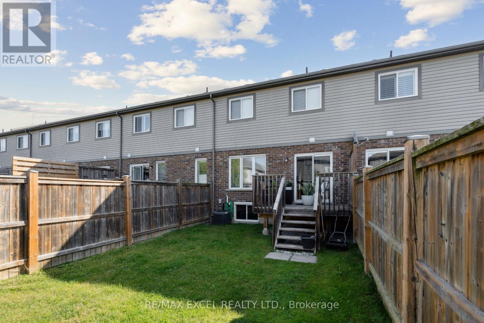 6401 Shapton Crescent, Niagara Falls, Ontario  L2H 0L8 - Photo 15 - X12481588