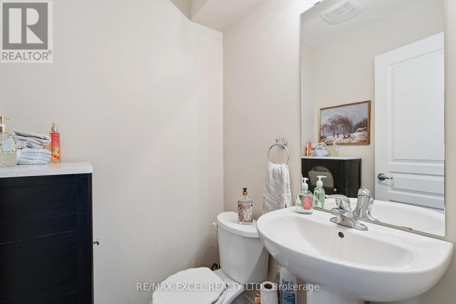 6401 Shapton Crescent, Niagara Falls, Ontario  L2H 0L8 - Photo 17 - X12481588