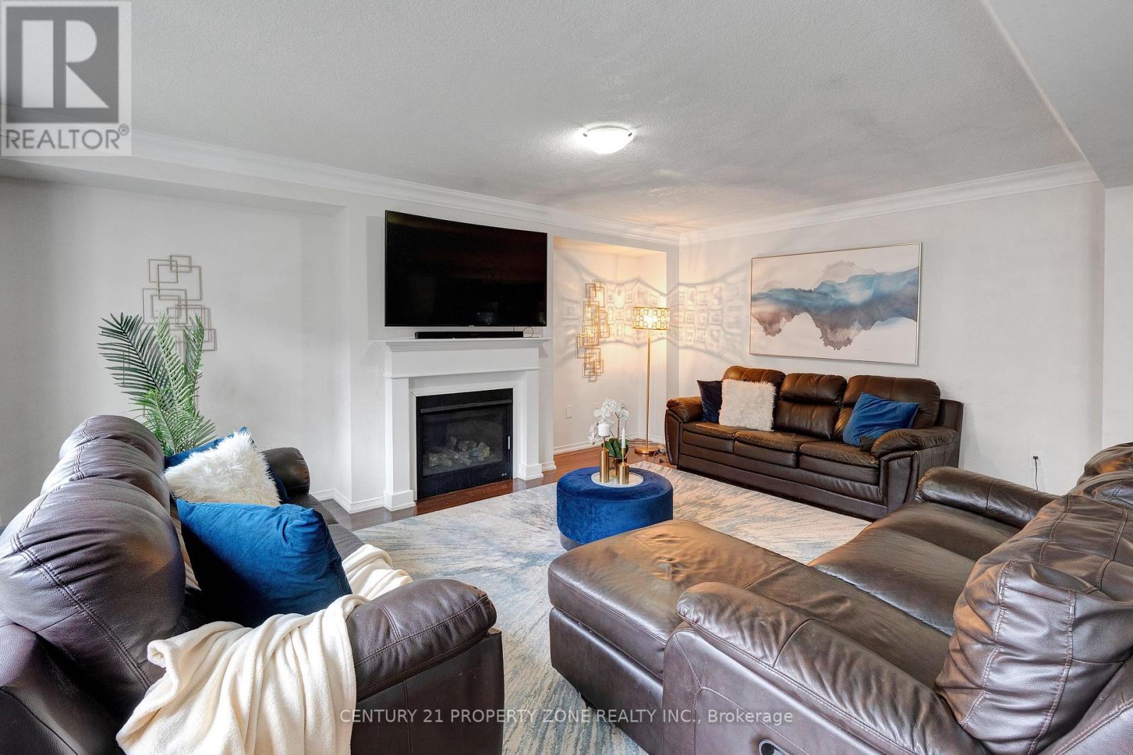 43 Mccargow Drive, Haldimand, Ontario  N3W 0C3 - Photo 7 - X12481612