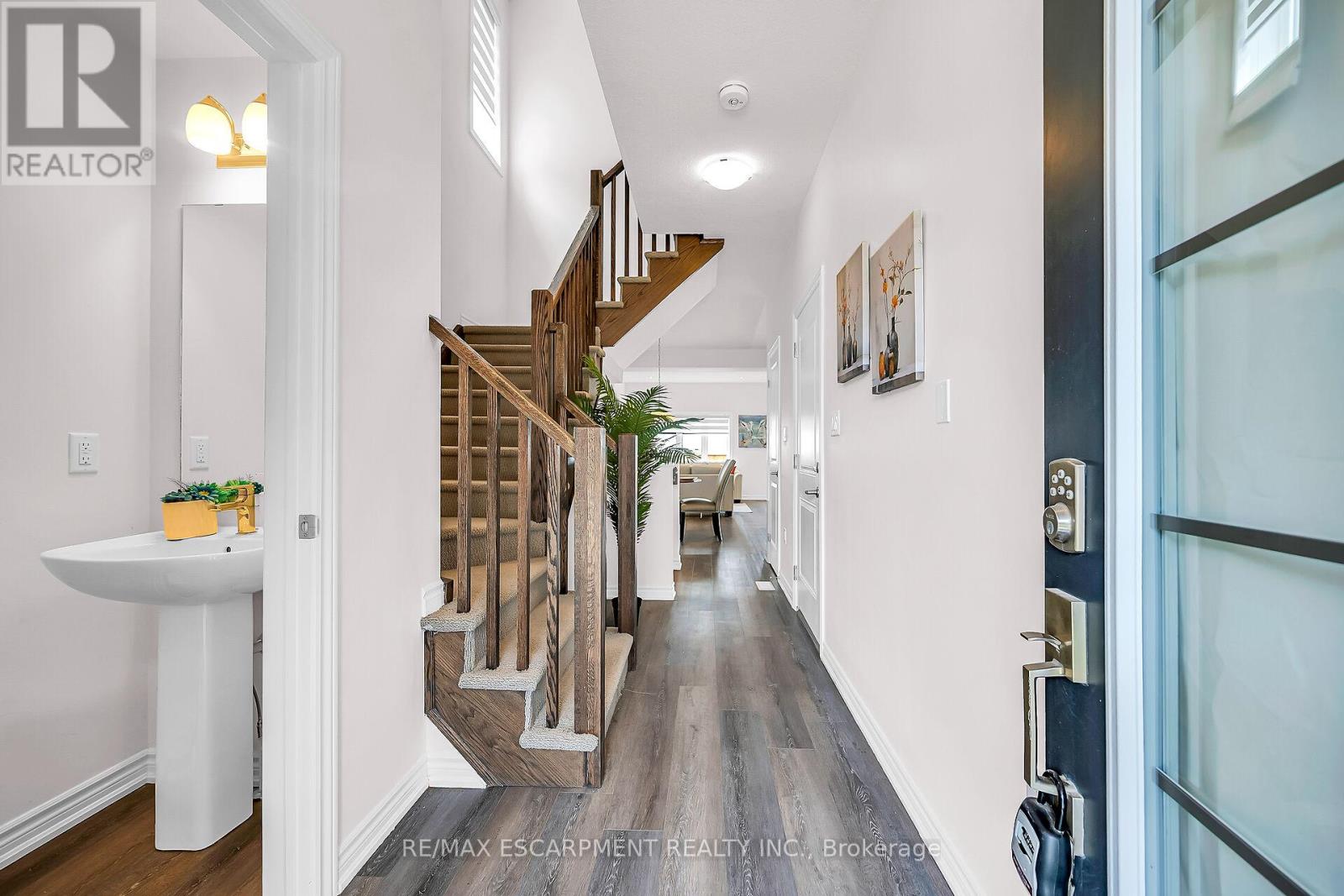 13 - 61 Soho Street, Hamilton, Ontario  L8J 0M6 - Photo 5 - X12481625