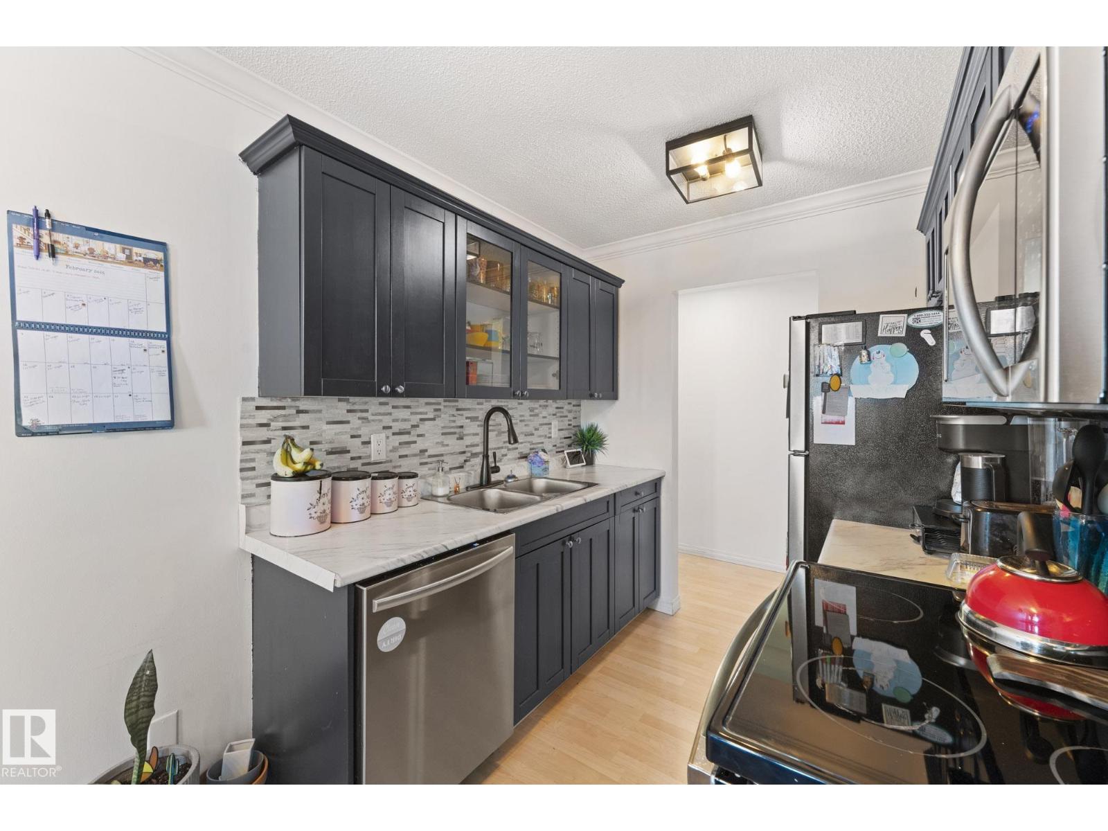 #402 3835 107 St Nw, Edmonton, Alberta  T6N 2N7 - Photo 9 - E4463468