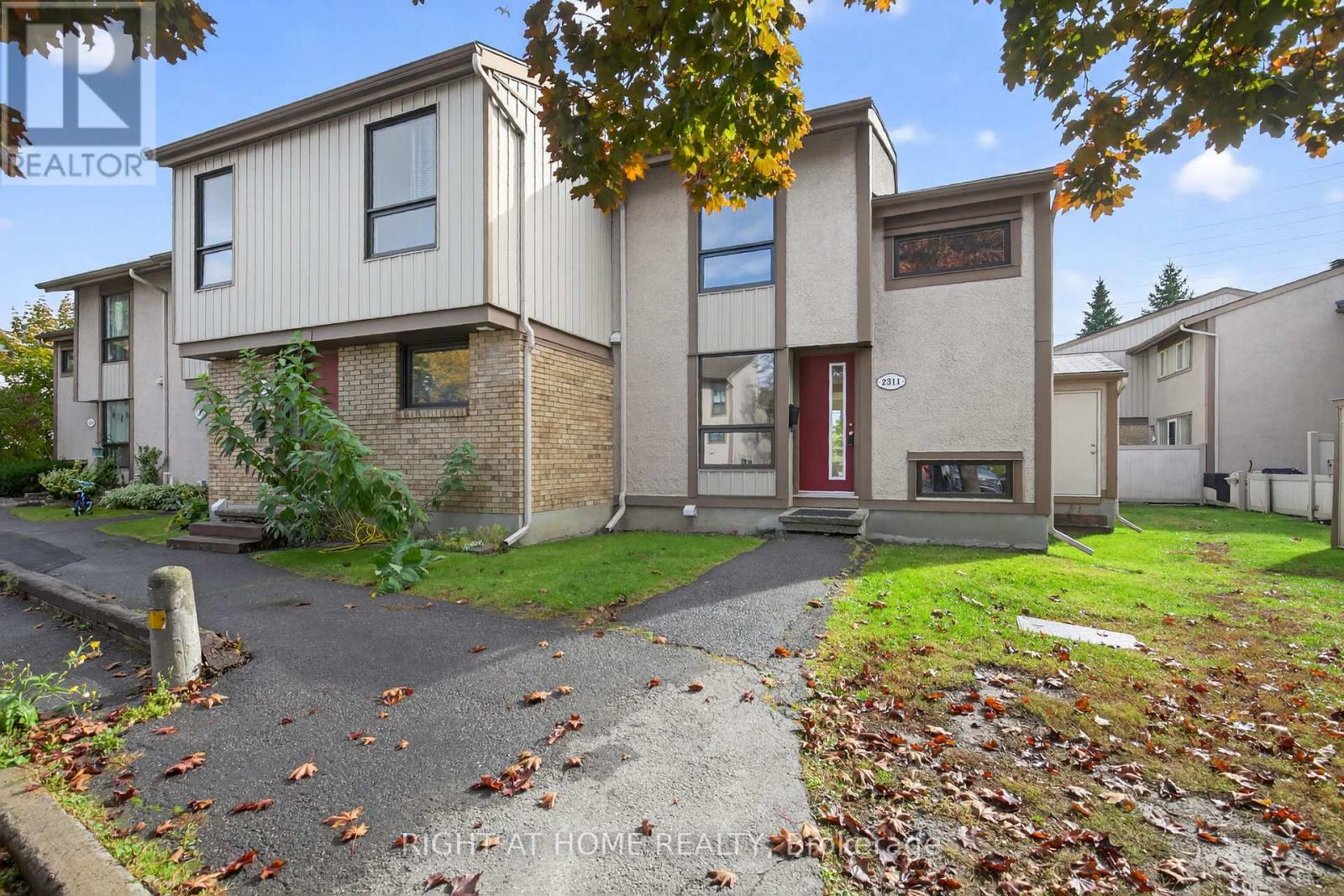2311 STONEHENGE CRESCENT, Ottawa, Ontario