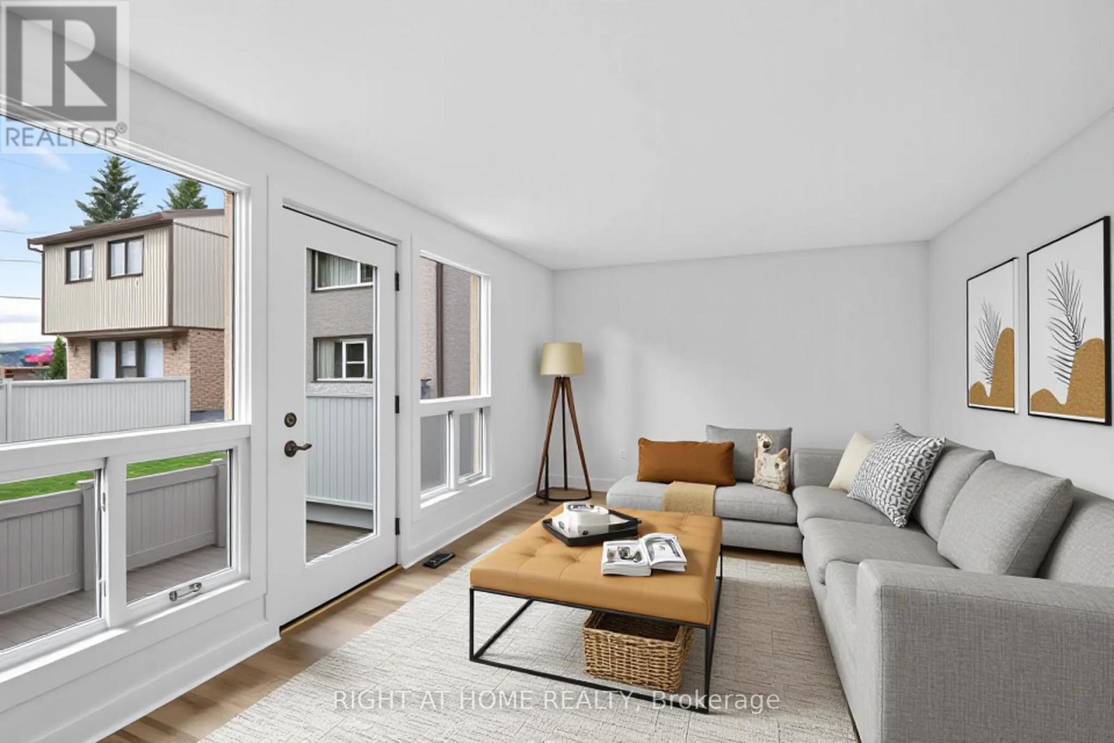 2311 Stonehenge Crescent, Ottawa, Ontario  K1B 4N7 - Photo 11 - X12479715