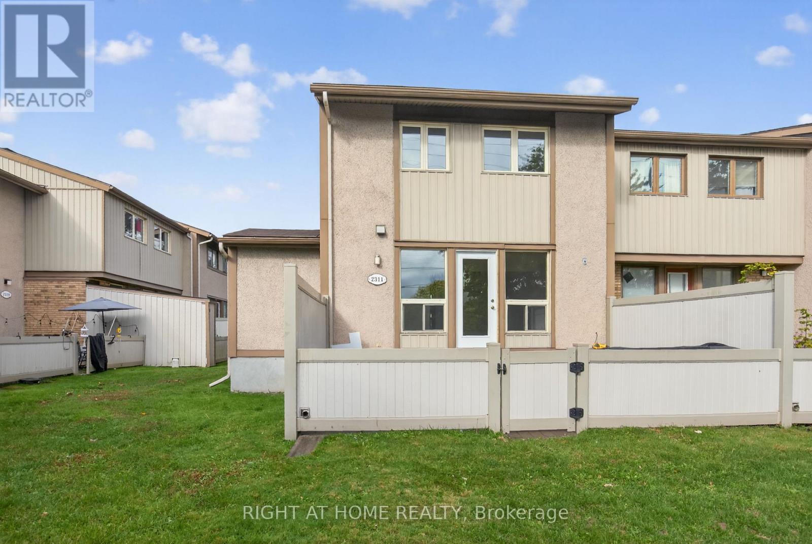 2311 Stonehenge Crescent, Ottawa, Ontario  K1B 4N7 - Photo 35 - X12479715
