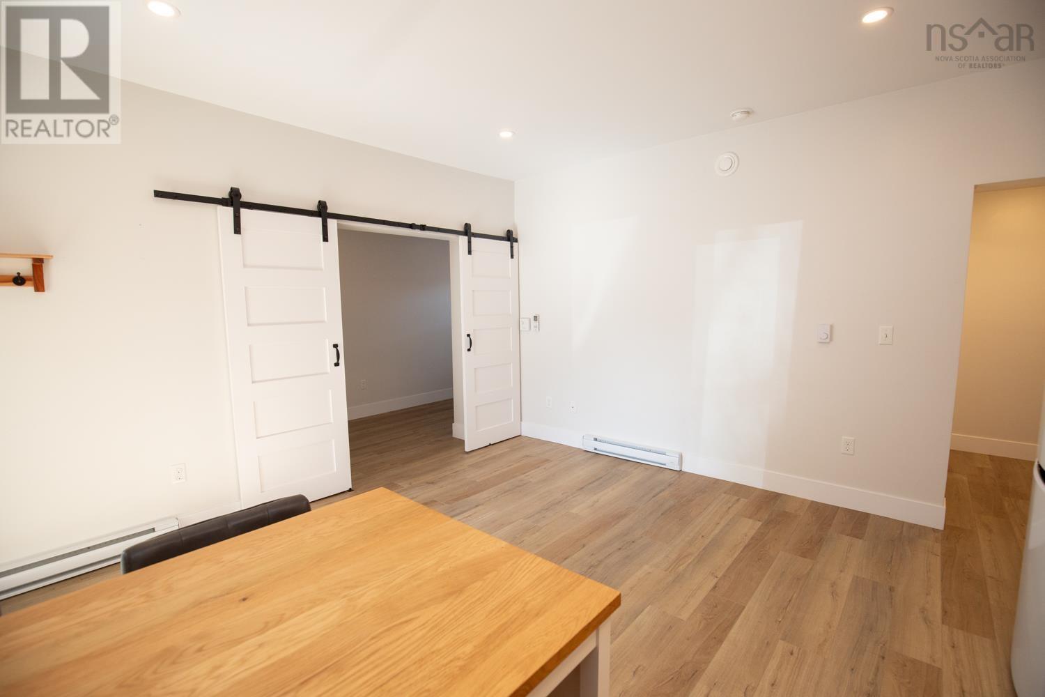 92 Dominion Street, Truro, Nova Scotia  B2N 3P3 - Photo 6 - 202526294