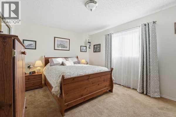 69 Hallgren Avenue, Red Deer, Alberta  T4N 6P1 - Photo 11 - A2266457