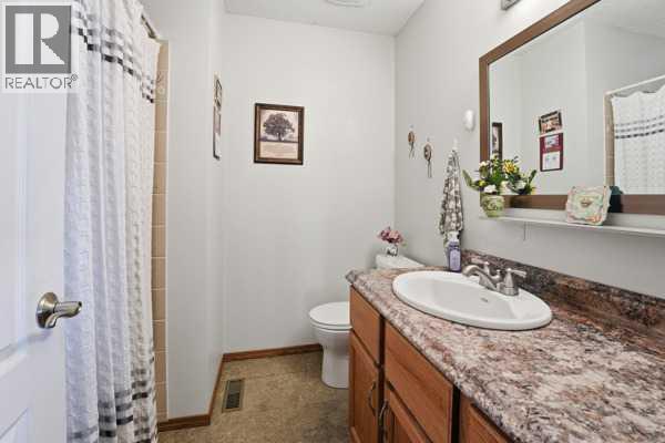 69 Hallgren Avenue, Red Deer, Alberta  T4N 6P1 - Photo 15 - A2266457