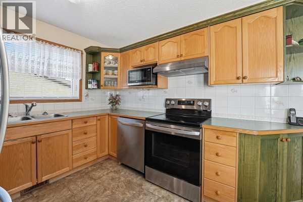 69 Hallgren Avenue, Red Deer, Alberta  T4N 6P1 - Photo 9 - A2266457
