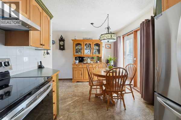 69 Hallgren Avenue, Red Deer, Alberta  T4N 6P1 - Photo 8 - A2266457