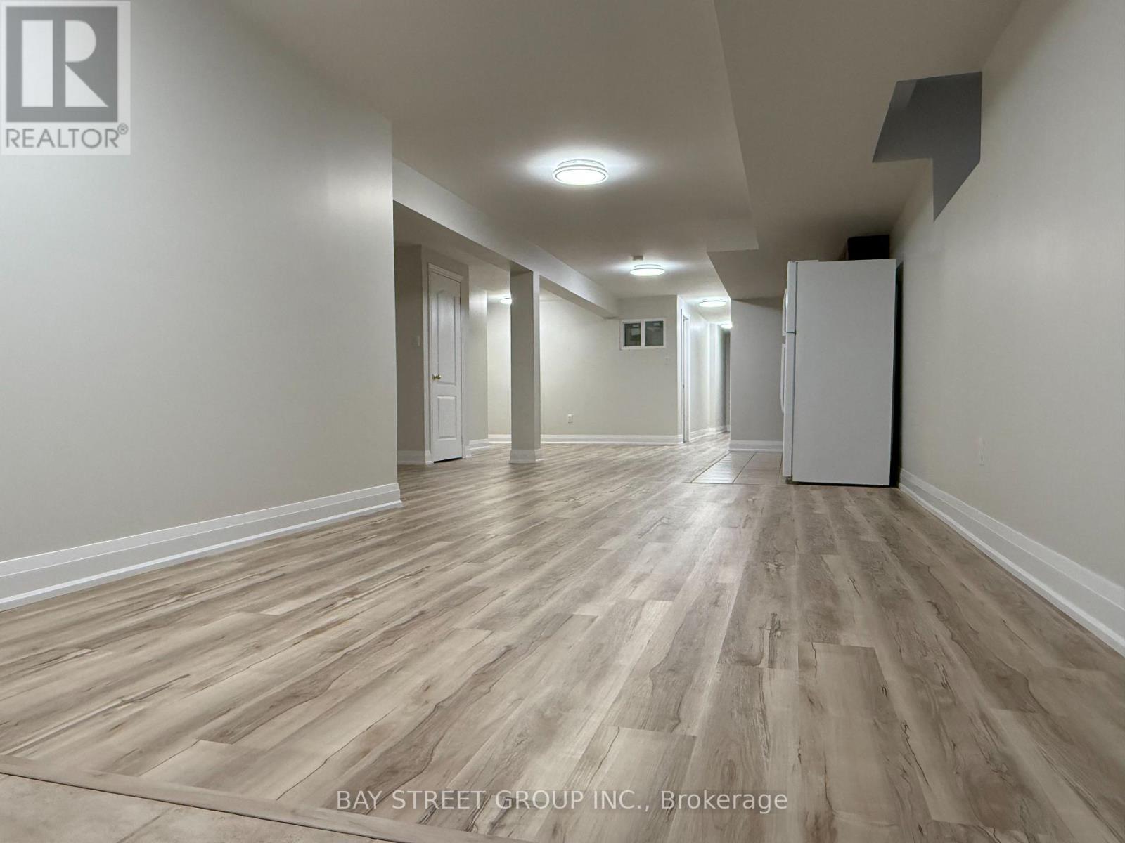 Bsmt 623 16th Avenue, Richmond Hill, Ontario  L4C 7A8 - Photo 6 - N12463869