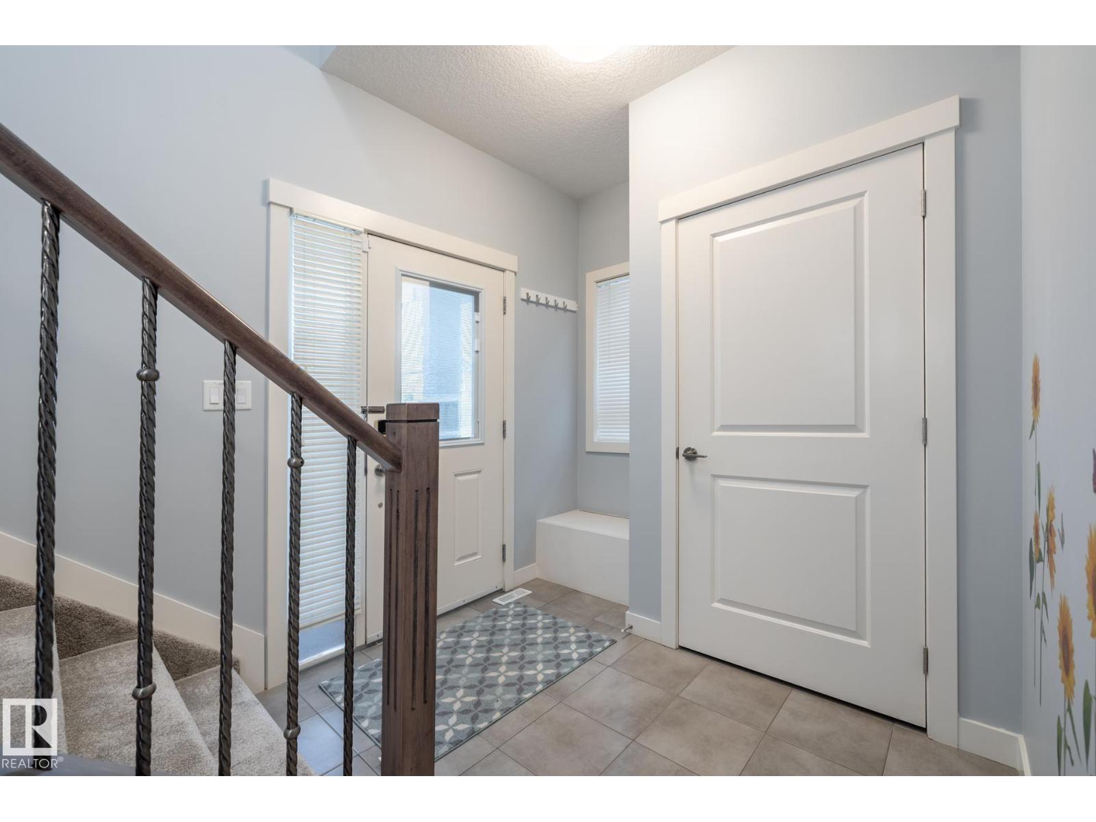 1257 Cunningham Dr Sw, Edmonton, Alberta  T6W 0R6 - Photo 11 - E4463358