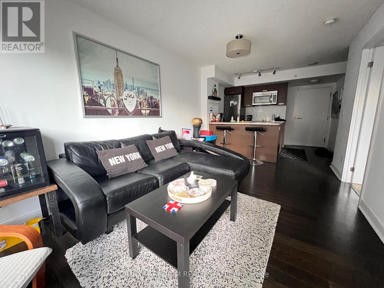507 - 295 Adelaide Street W, Toronto, Ontario  M5V 1P7 - Photo 5 - C12481640