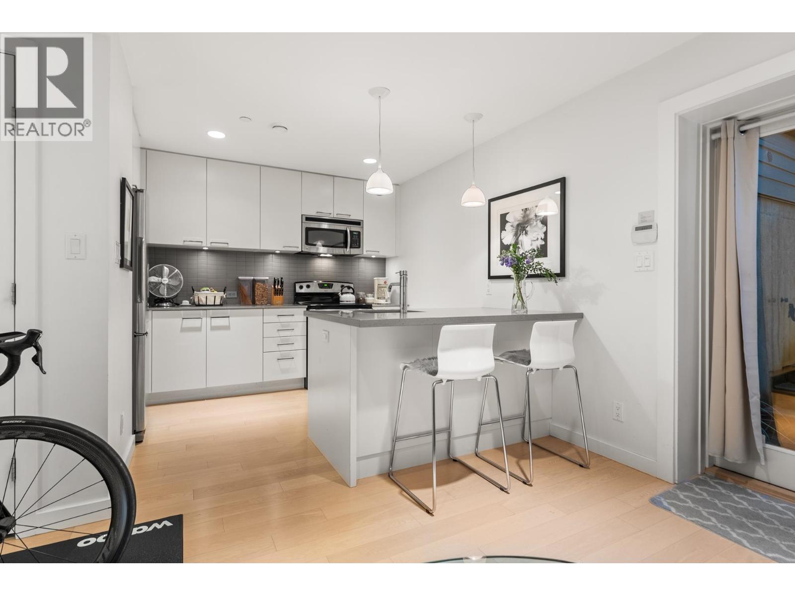 98 W 18th Avenue, Vancouver, British Columbia  V5Y 2A4 - Photo 31 - R3061775