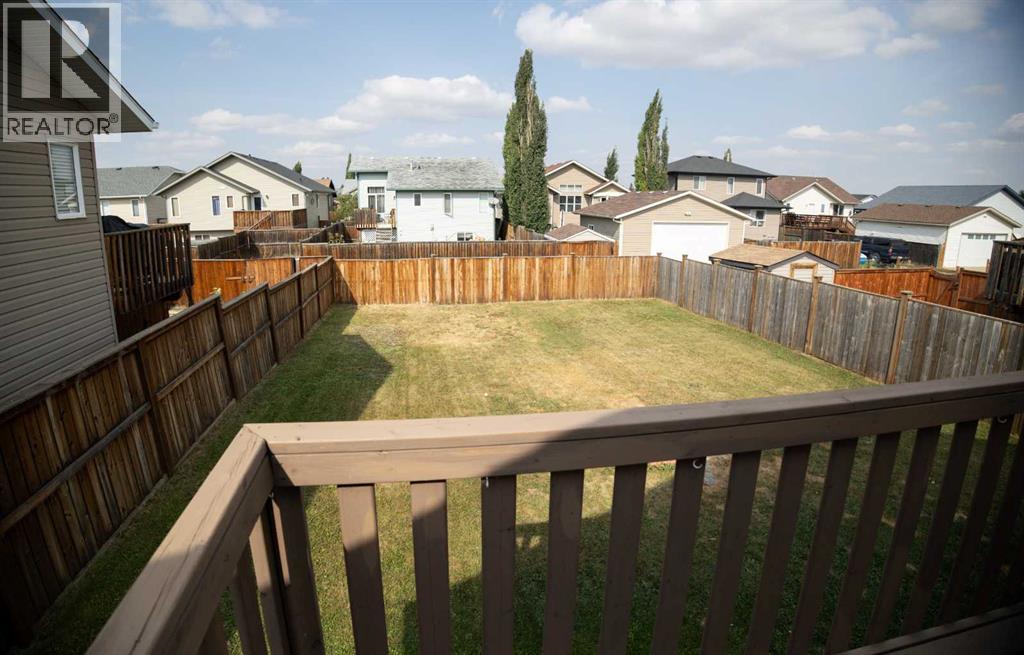 146 Newton Drive, Penhold, Alberta  T0M 1R0 - Photo 14 - A2257366