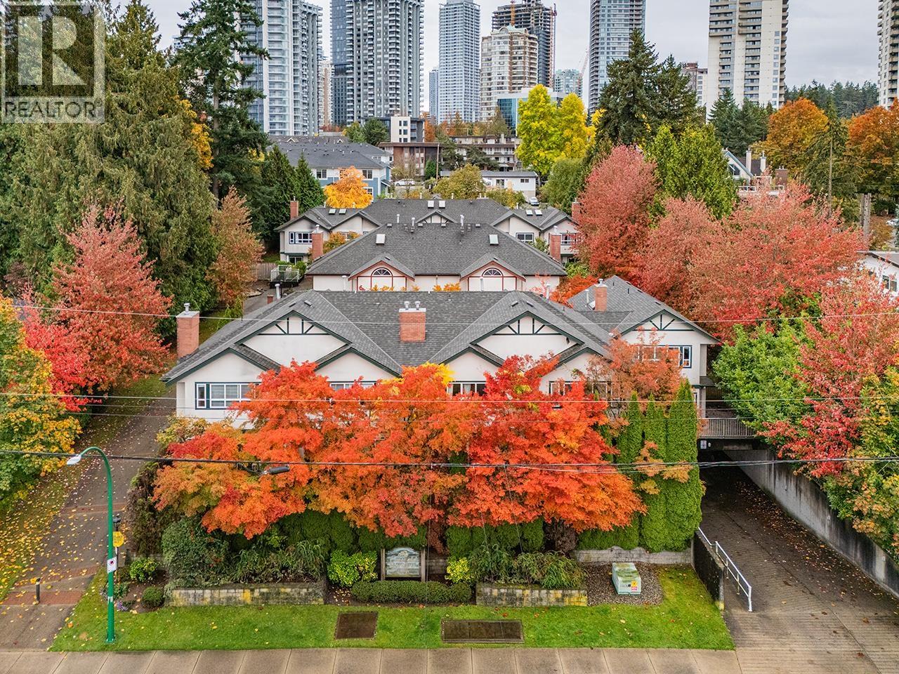 3 4238 Bond Street, Burnaby, British Columbia  V5H 1G4 - Photo 1 - R3061800