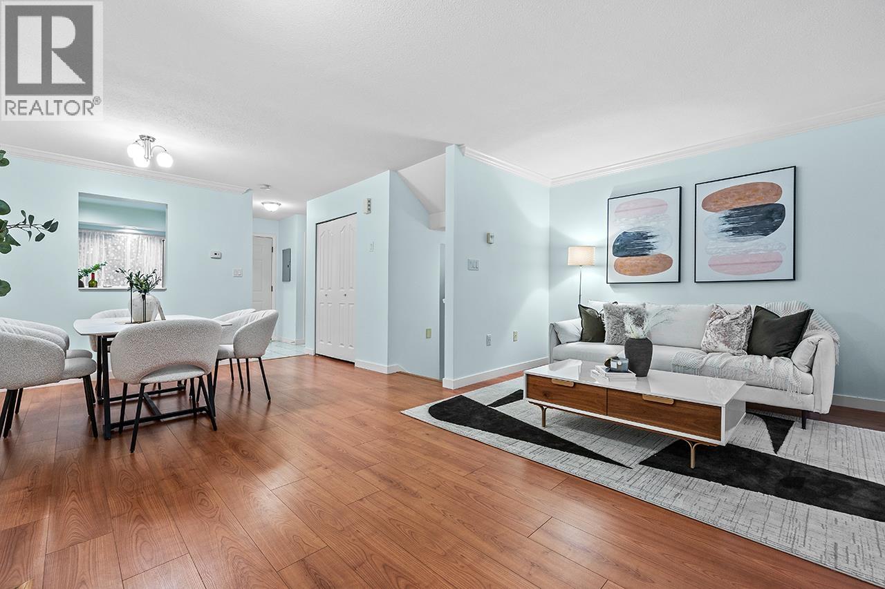 3 4238 Bond Street, Burnaby, British Columbia  V5H 1G4 - Photo 3 - R3061800
