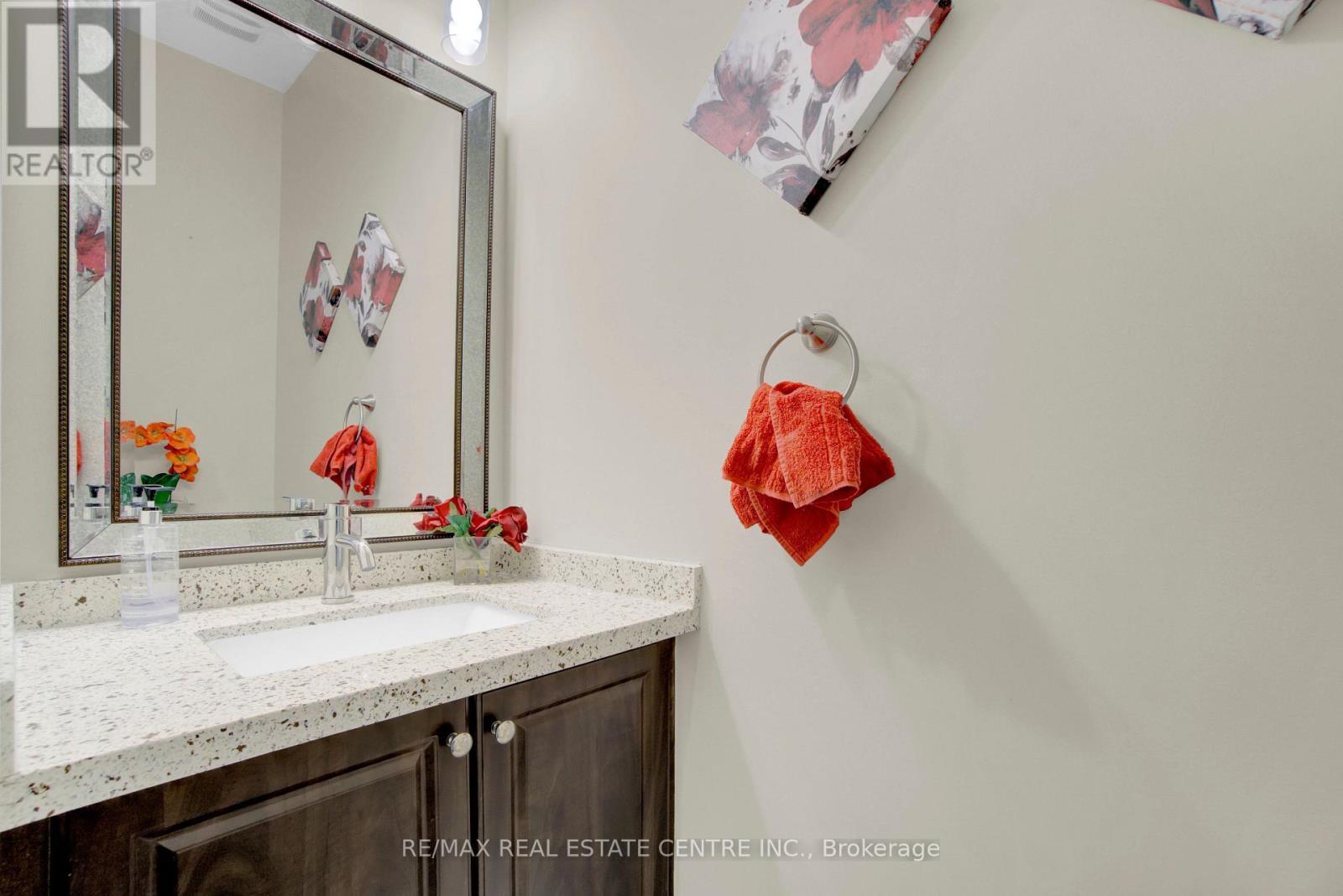 28 Plentywood Drive, Brampton, Ontario  L6Y 0C1 - Photo 20 - W12481650