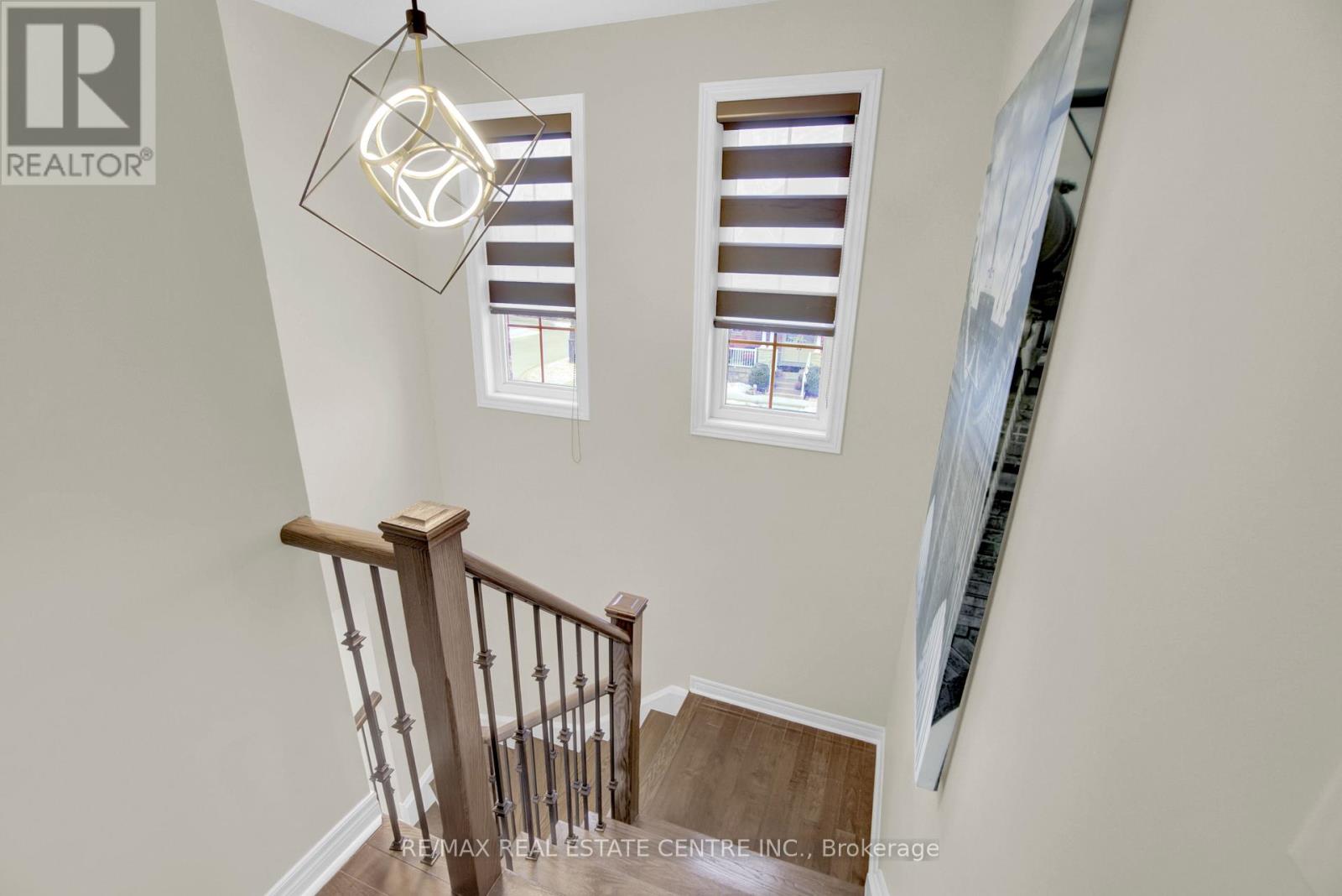 28 Plentywood Drive, Brampton, Ontario  L6Y 0C1 - Photo 22 - W12481650