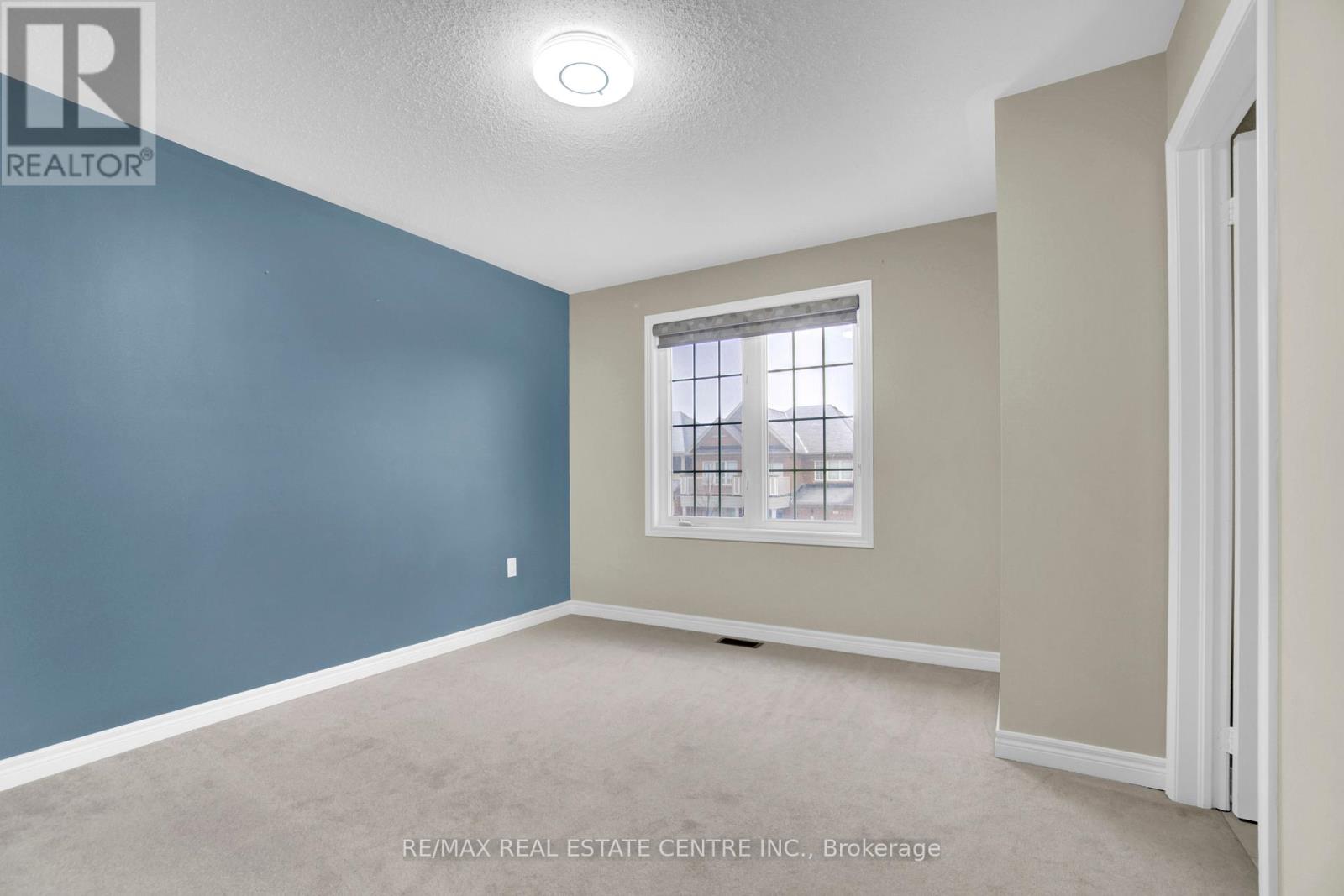 28 Plentywood Drive, Brampton, Ontario  L6Y 0C1 - Photo 28 - W12481650