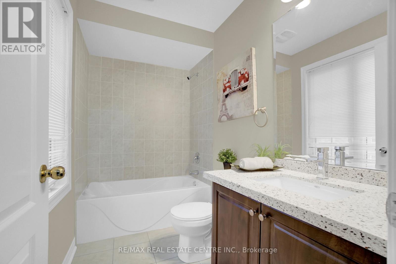 28 Plentywood Drive, Brampton, Ontario  L6Y 0C1 - Photo 30 - W12481650