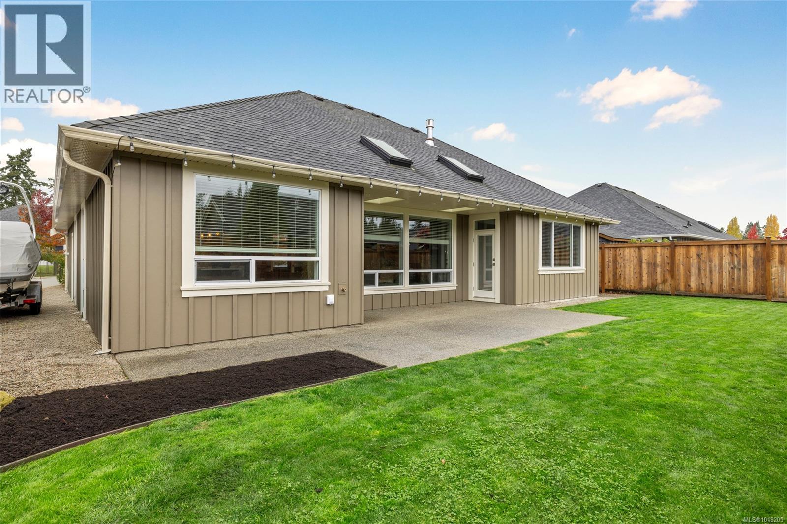 504 Ridgefield Dr, Parksville, British Columbia  V9P 0E2 - Photo 18 - 1018205