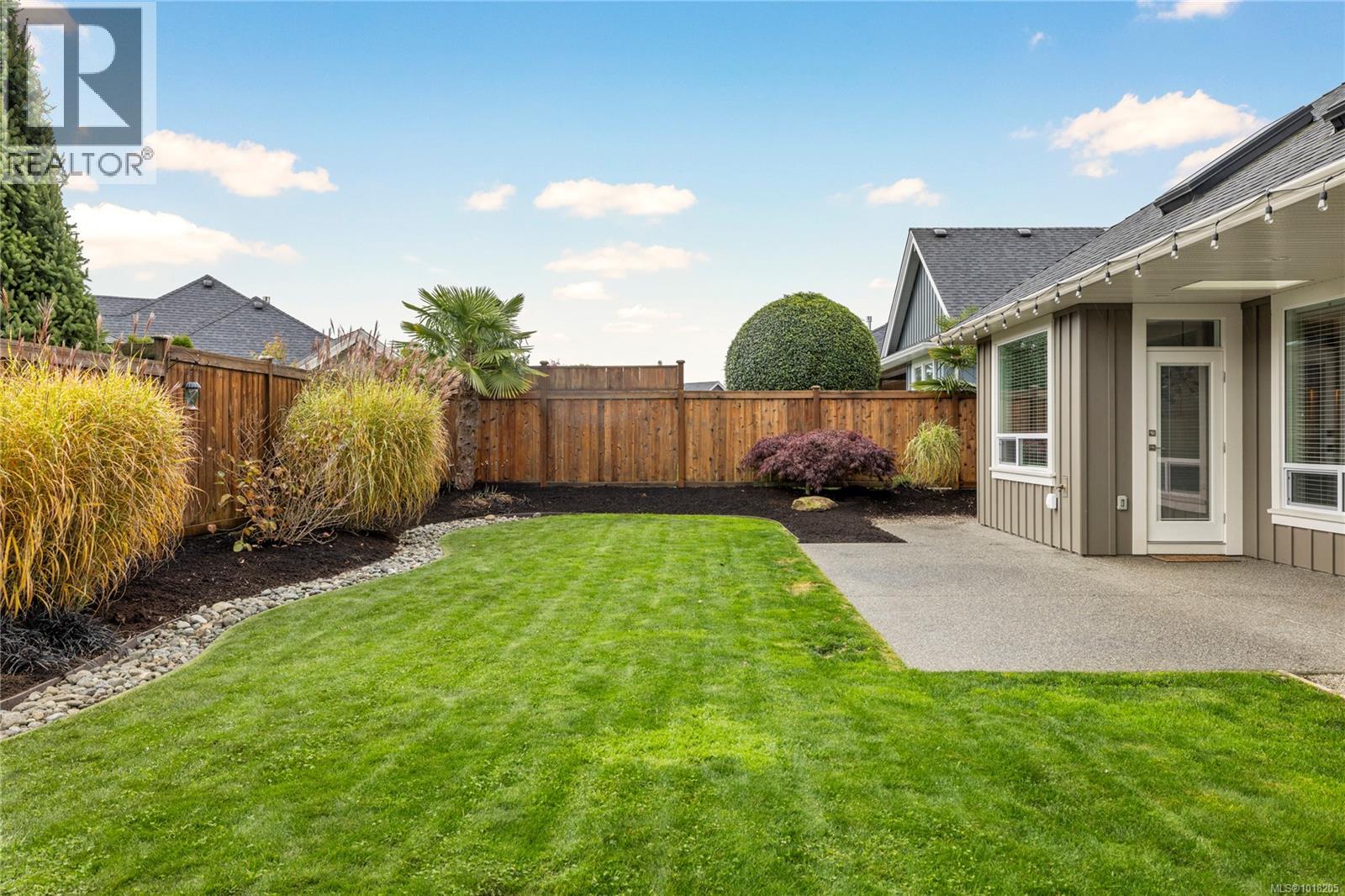 504 Ridgefield Dr, Parksville, British Columbia  V9P 0E2 - Photo 9 - 1018205